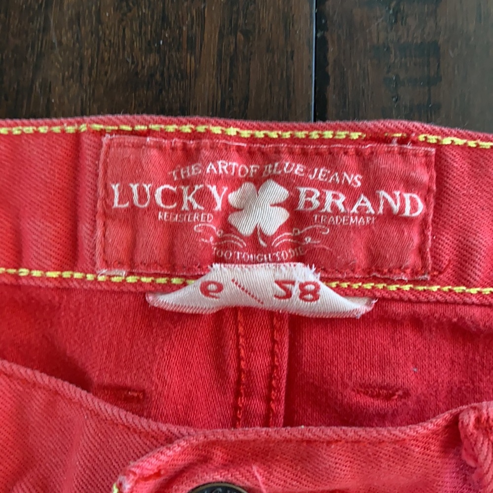 Lucky Brand Riley Short Red Size 6 / 28 - Picture 4 of 6